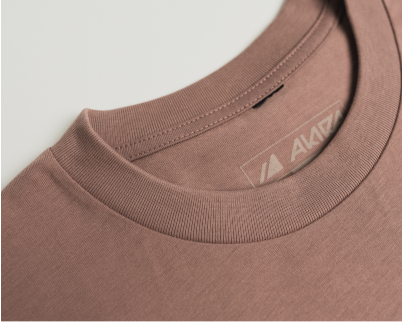 Peeking Medusa Tee